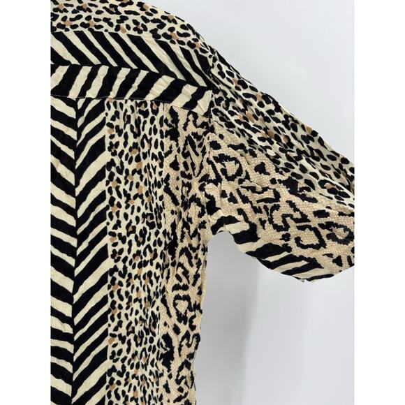 Vintage Point One Button Up Womens Large Beige Black Animal Print Short Sleeve - Picture 13 of 15